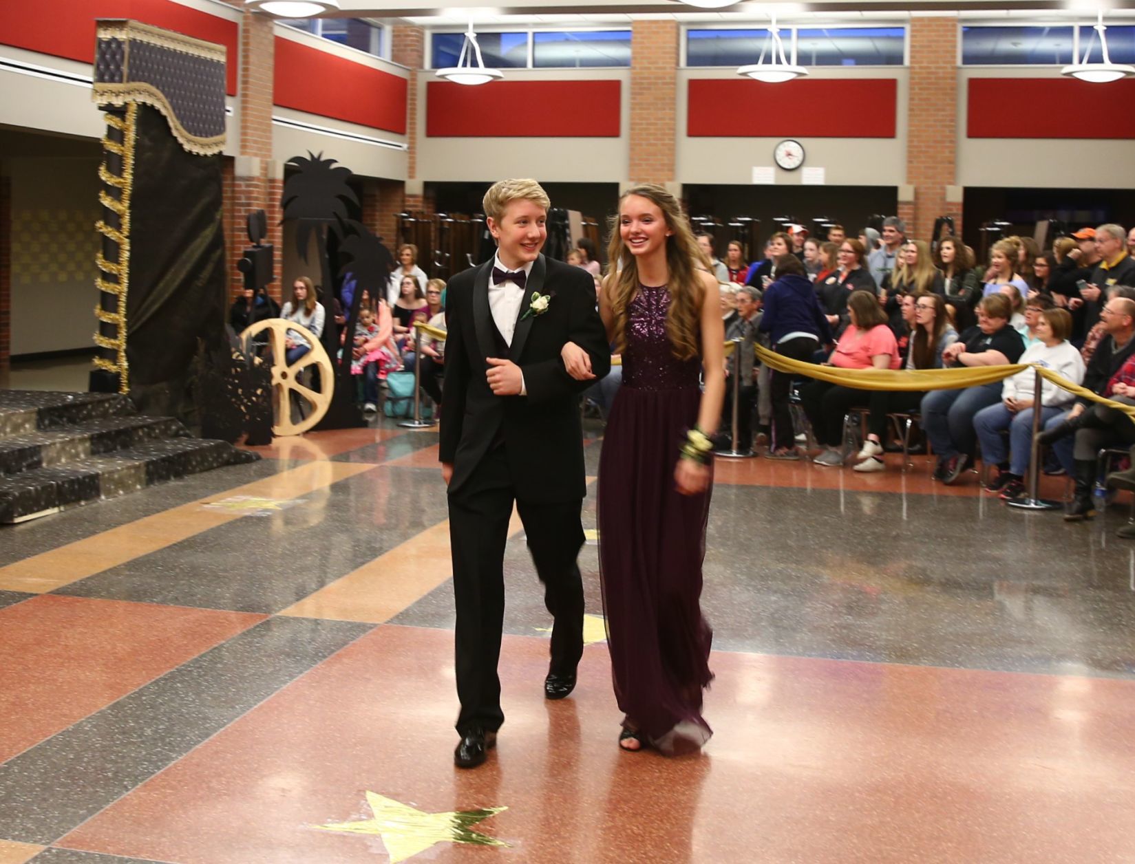 MC Prom 2018 (22).JPG